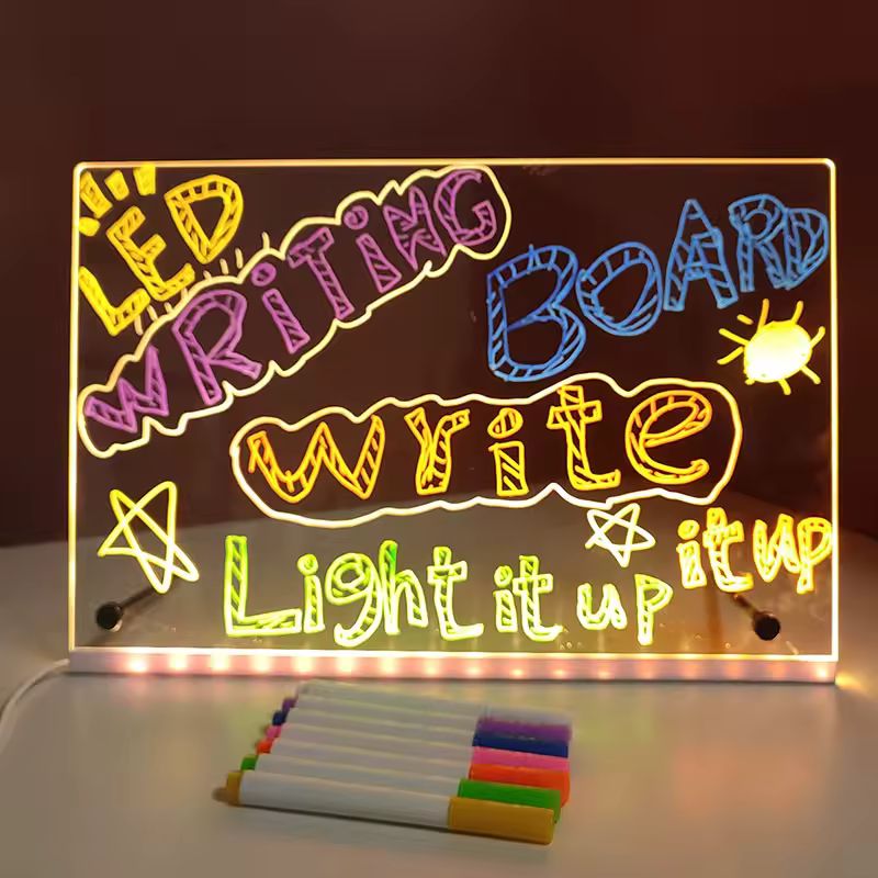 Imagen de: Tablero de notas LED con luz nocturna con 7 bolígrafos coloridos, tablero de mensajes acrílico DIY, tablero de dibujo de pintura borrable para niños, regalo de cumpleaños
