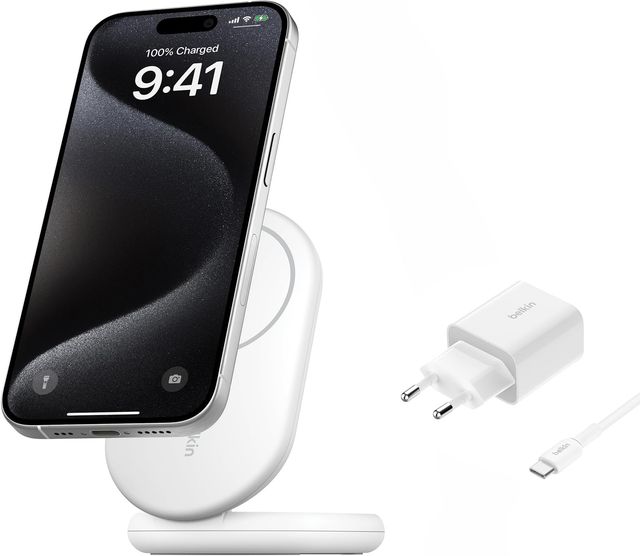 Imagen de la oferta: Belkin BoostCharge Cargador Inalámbrico con Qi2, Soporte Magnético Compatible con MagSafe y Standby 15 W, Cargador Rápido portátil, iPhone 17, 16, 15, 14 y 13 - con Fuente de alimentación - Blanco