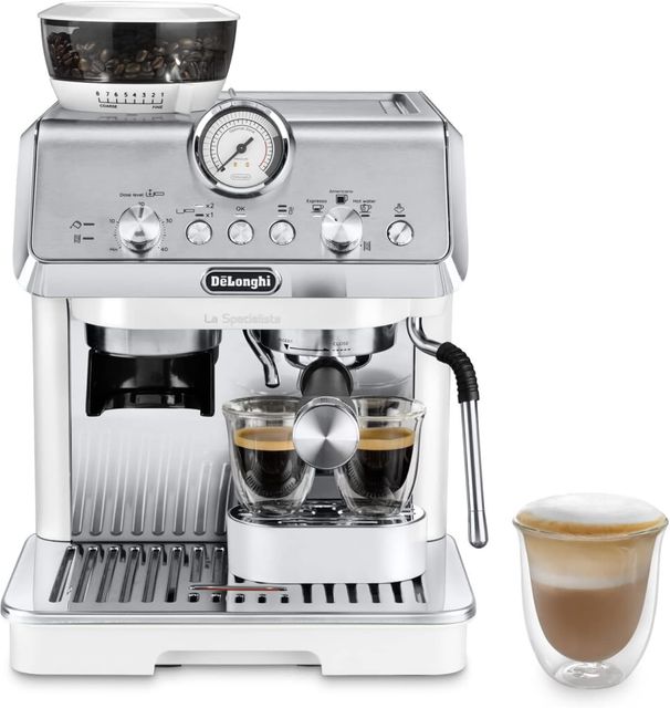 Imagen de la oferta: De'Longhi La Specialista Arte EC9155.W, Cafetera Expresso Manual, Tecnología de Molido con Sensor y 8 Ajustes, Control Activo de la Temperatura, Espumador de Leche MyLatte Art, 1550 W, Blanco