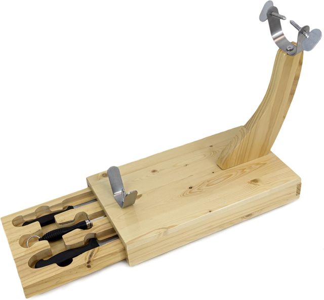 Imagen de la oferta: Fackelmann Soporte Jamonero con Cajón Extraíble con Cuchillo Jamonero, Chaira y Cuchillo Mondador, de diseño fresco, Madera de Pino y herrajes en Acero Inoxidable, 39x21,5 cm, 1ud