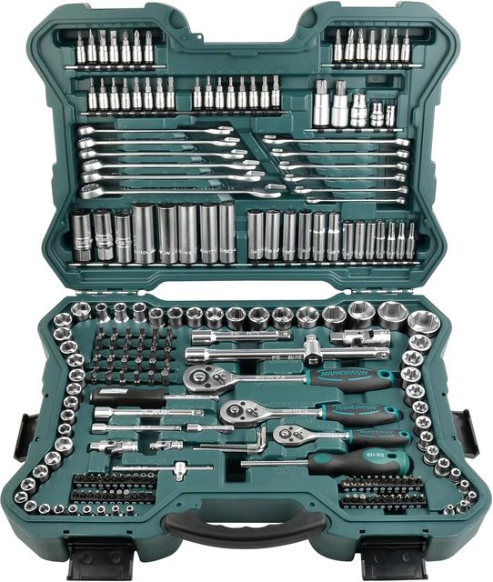 Imagen de la oferta: Mannesmann M98430 - Maletín con llaves de vaso y otras herramientas (215 piezas, tamaño: 12x36x51 cm), Color Verde Mannesmann
