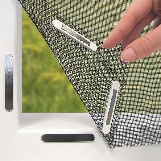 Imagen de la oferta: EASYmaxx Mosquitera para ventanas con Magic Click | Cortada individualmente a medida para todas las ventanas de hasta 150x130 cm | Fácil instalación con 12 imanes - sin taladrar ni atornillar [Negro]