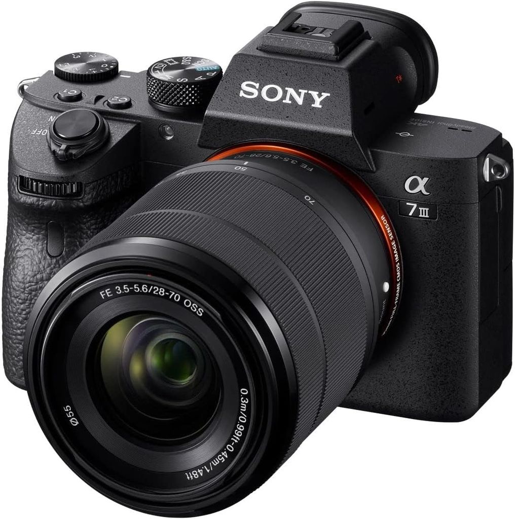 Imagen de: Sony Alpha 7 III cámara mirrorless (full-frame) con objetivo 28-70mm, 24.2MP, 10 fps, estabilización de 5 ejes y enfoque automático preciso, ideal para fotografía versátil y vídeo en 4K, Negro