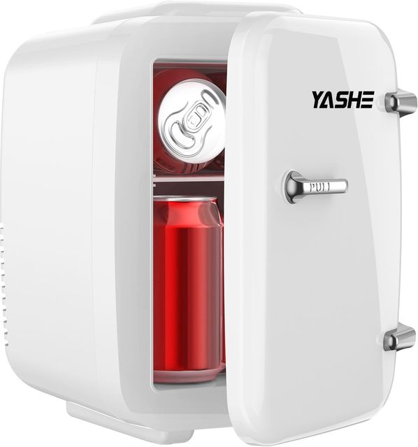 Imagen de la oferta: YASHE Mini Nevera, 4L Comética Pequeña Nevera para Dormitorio, CA 220V/ CC 12V para Coche, Enfriar y Calentar para Dormitorio, Portátil para Oficina, Escritorio (Blanco)